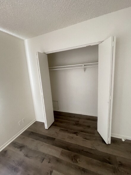 Building Photo - 38521 5th St E