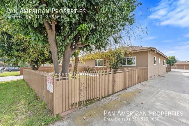 Building Photo - 1837 Mayflower Ave