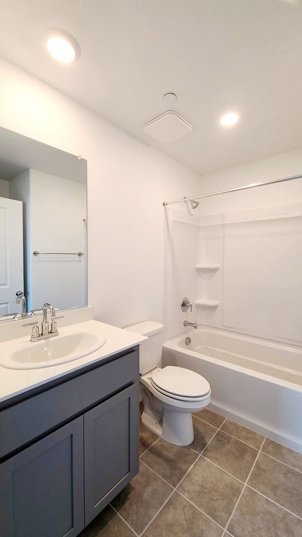 Building Photo - Beautiful Brand New Construction / Single ...