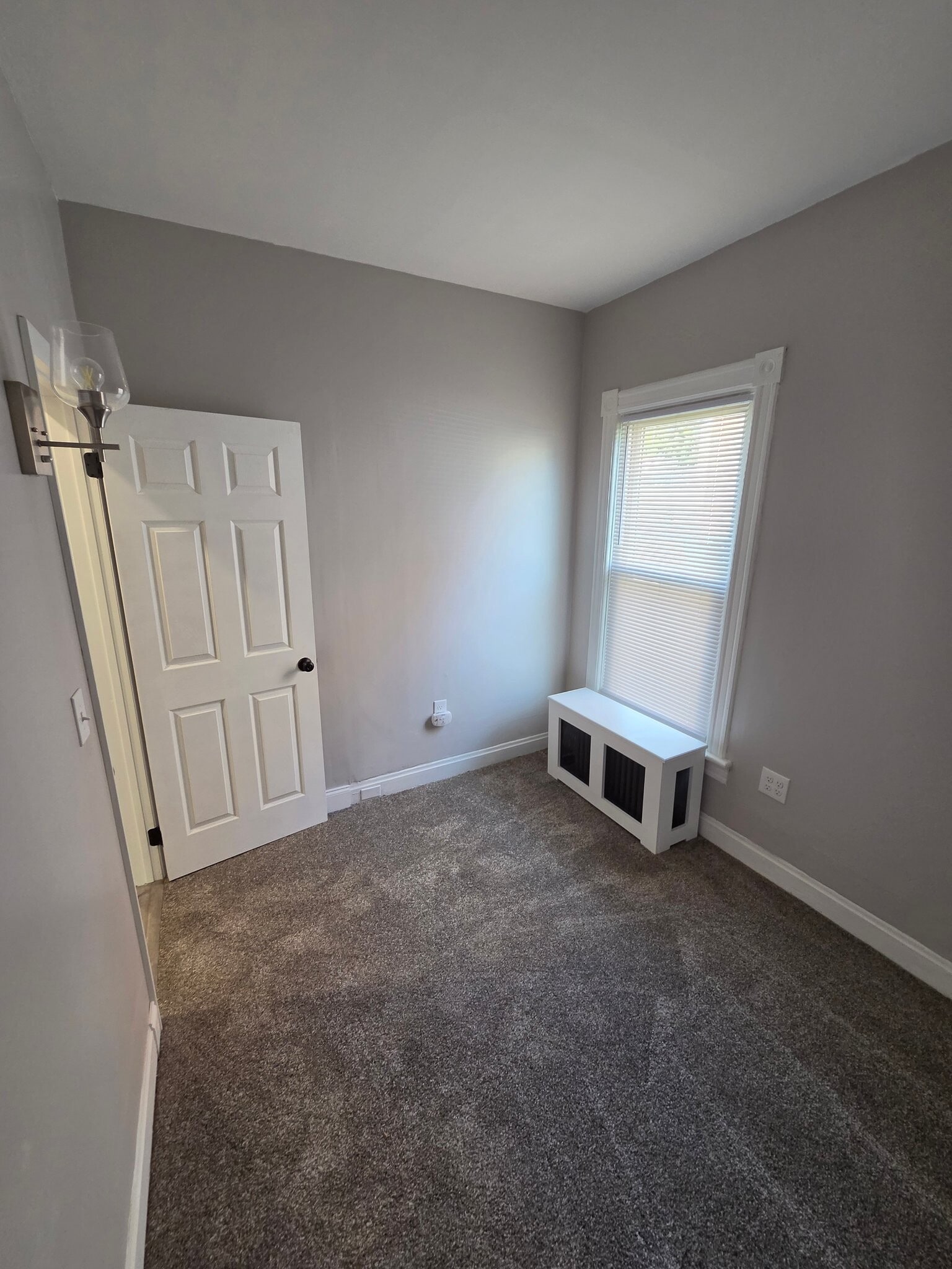 Building Photo - 58 Rensselaer Ave