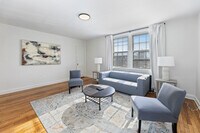 Building Photo - 4348 Southern Ave SE