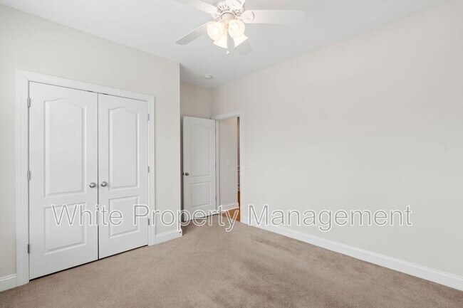 Building Photo - 10934 River Oaks Dr NW