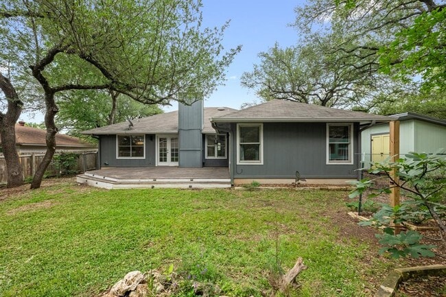 Building Photo - 4820 Marblehead Dr
