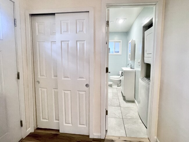 Building Photo - 26412 106th Ave SE