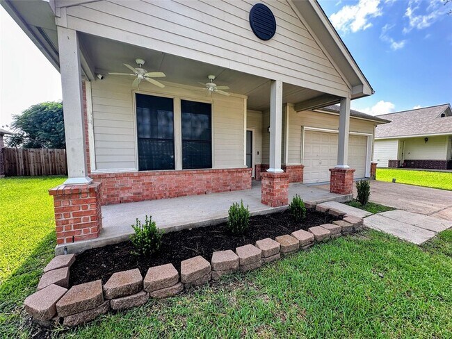 Building Photo - 7722 Prairie Fire Ln