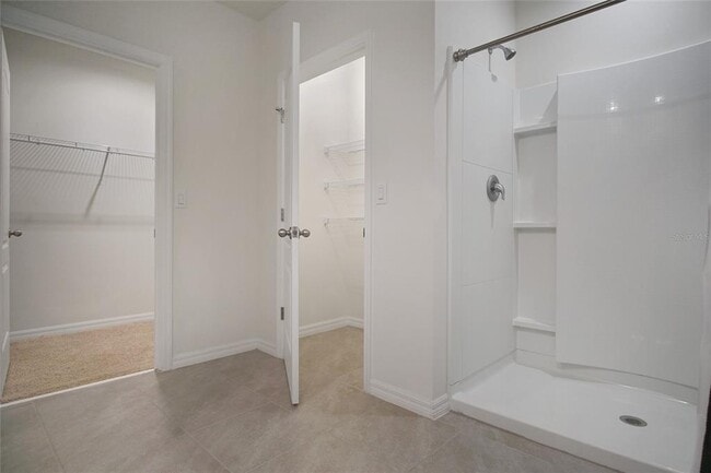 Building Photo - 736 Brooklet Dr