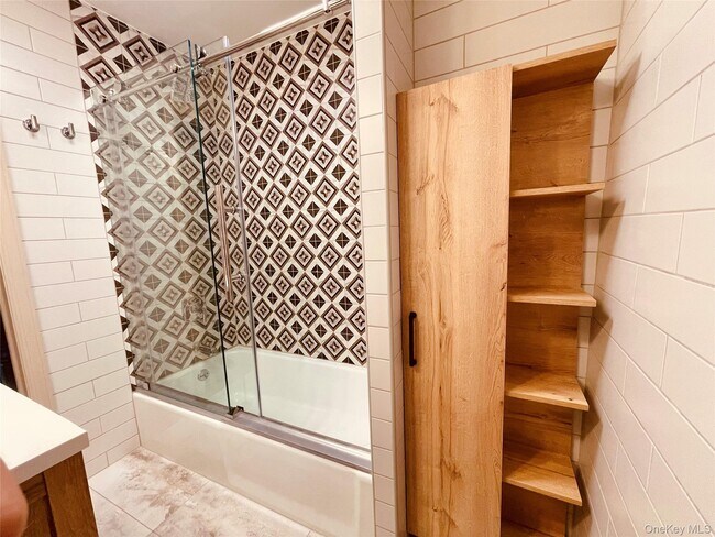 Building Photo - 78-26 79th St