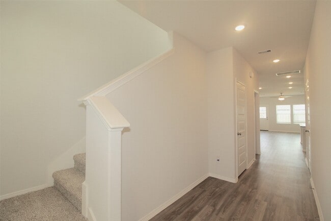 Building Photo - 23235 Spring Genesis Ln