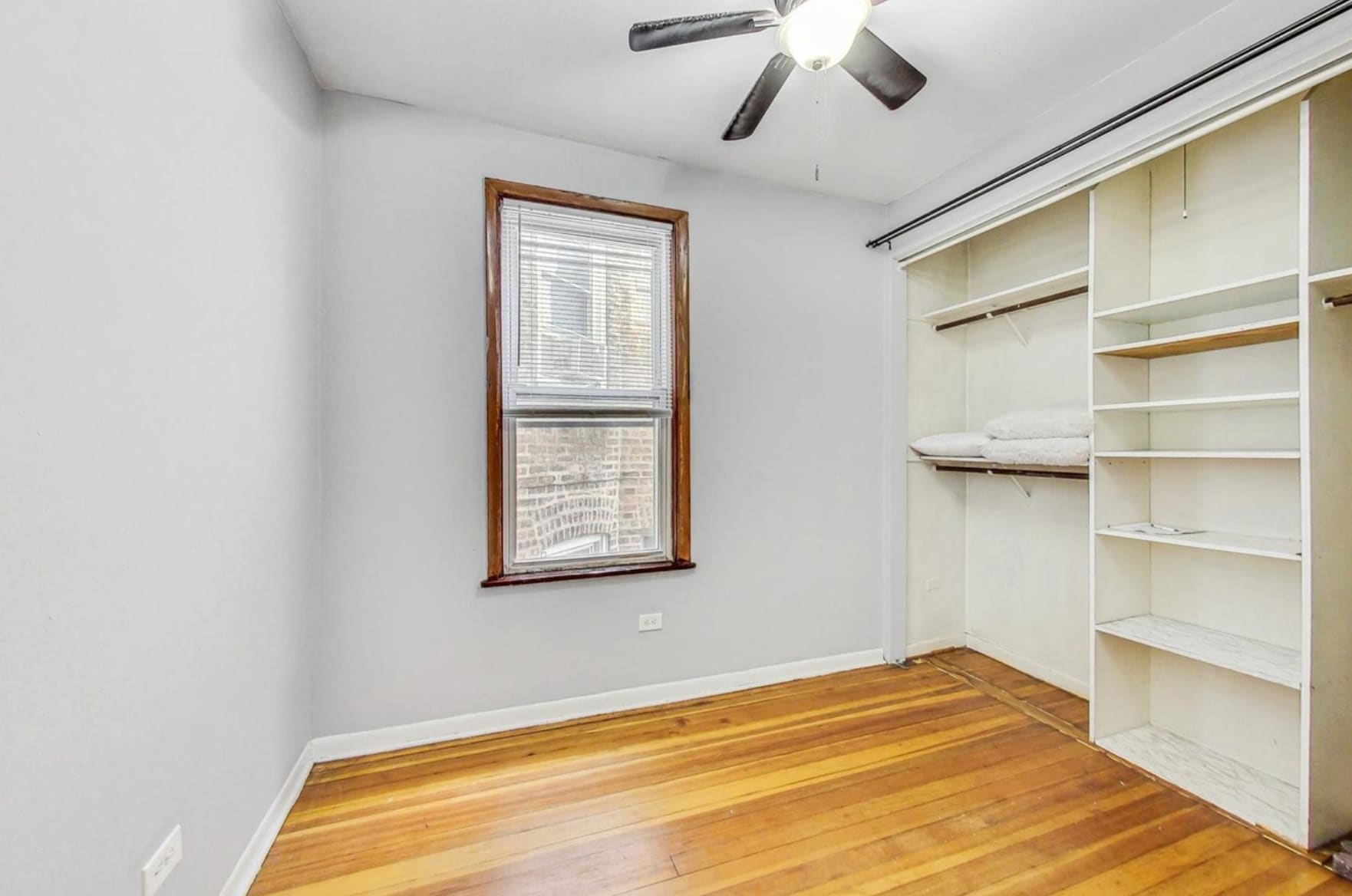 Bedroom 2 - 2554 W Winnemac Ave