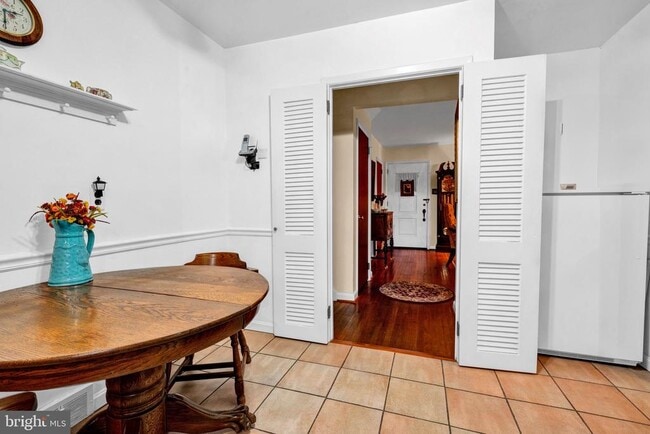 Building Photo - 2939 W Germantown Pike