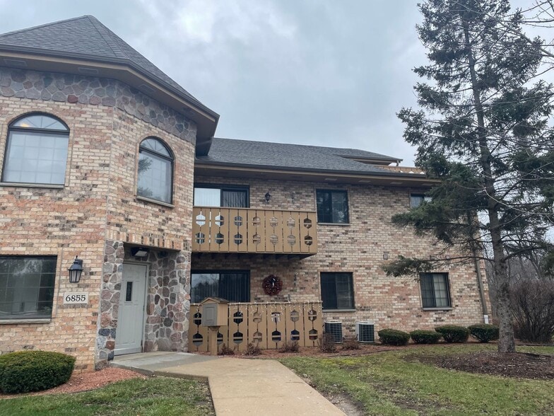 Interior Photo - Parkwood Lake Apartments