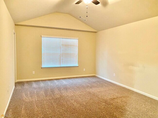 Building Photo - 5210 Black Bear Trail
