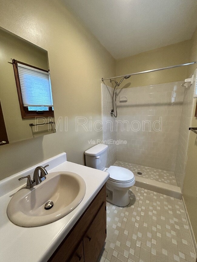 Building Photo - 613 Rebel Ridge Rd