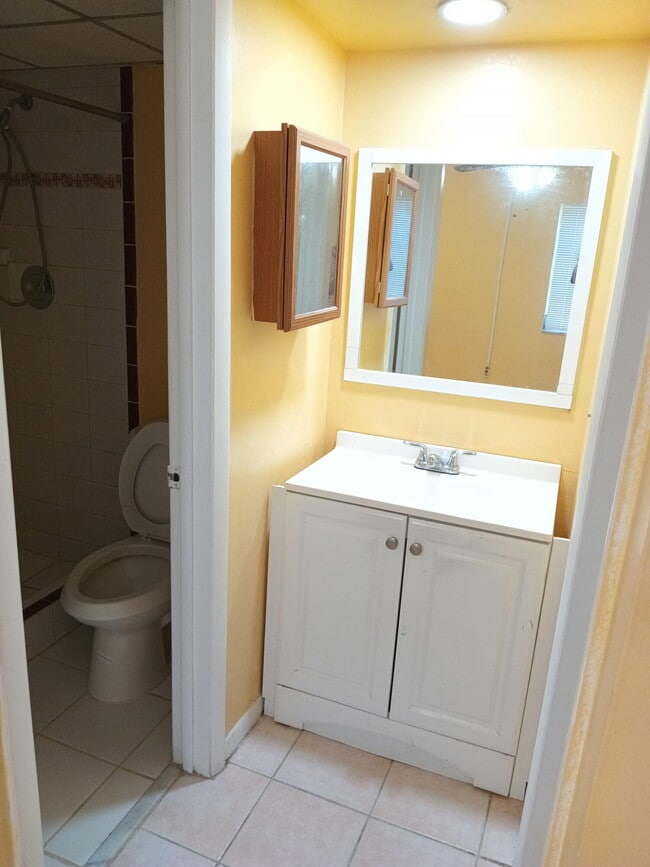 Building Photo - 630 NW 13th St