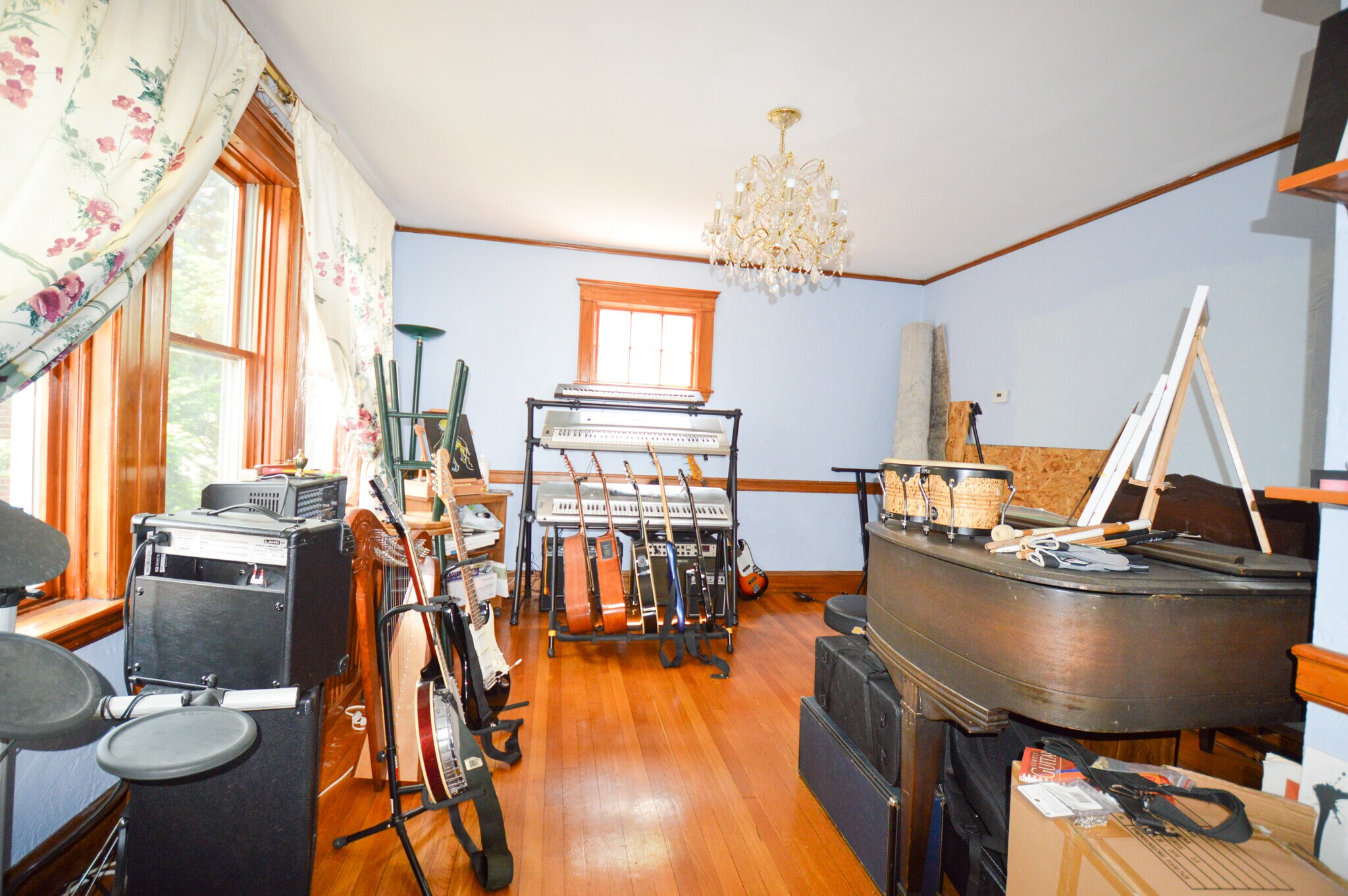 Building Photo - 22 Cresthill Rd