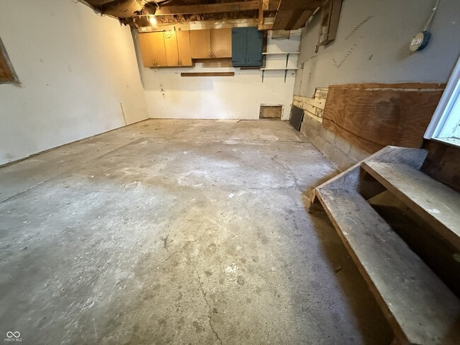 Building Photo - 122 N Routiers Ave