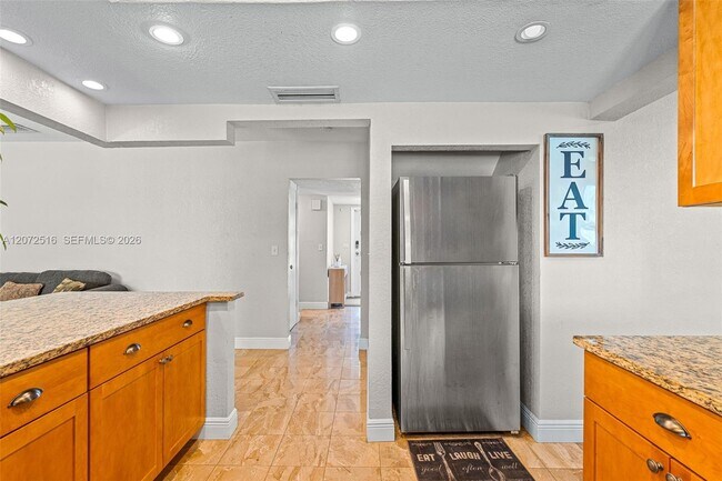 Building Photo - 9240 NW 12th Ave
