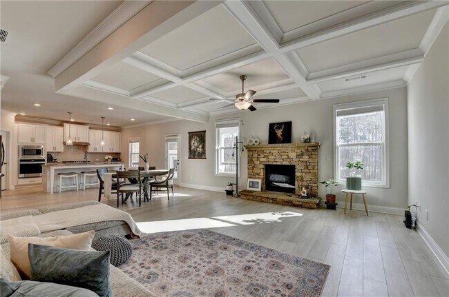 Building Photo - 1561 Branthaven Ln