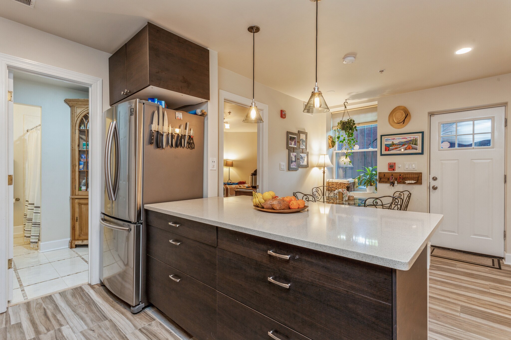 Building Photo - 304 Q St NW