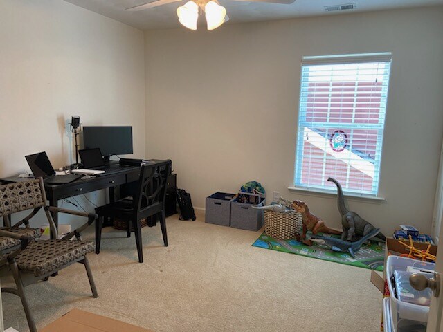 Building Photo - Sajo Farm Condo