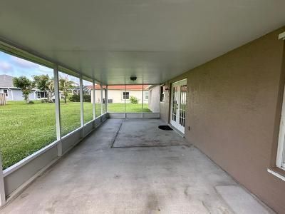 Building Photo - 5525 NW North Lundy Cir