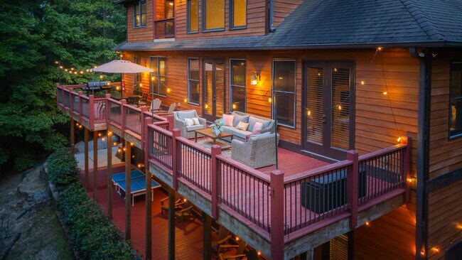 Building Photo - 357 Wilfar Strasse