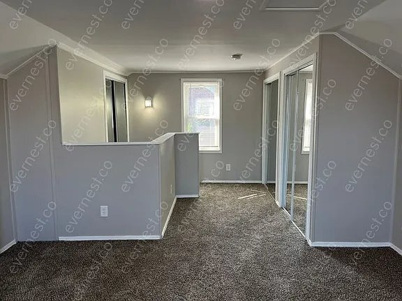 Building Photo - 15516 Lincoln Ave