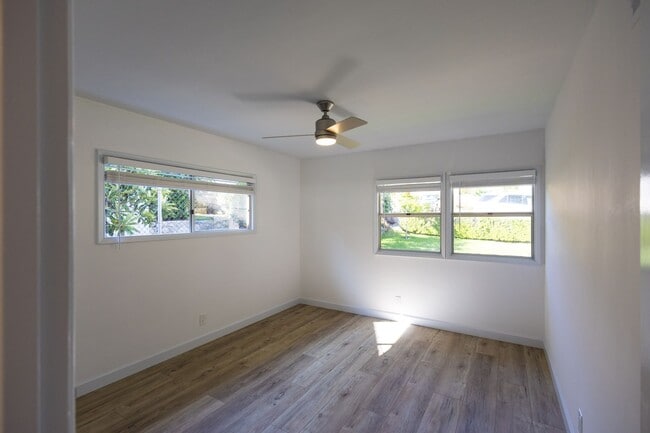 Building Photo - Freshly Renovated 3BR/2BA Pool Home – La Crescenta