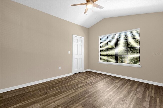 Building Photo - 3360 Windleshore Way