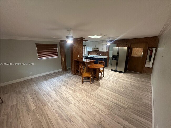 Building Photo - 20250 SW 182nd Ave