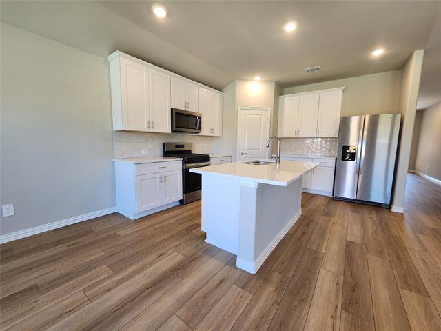 Building Photo - 2119 Dunbar Dr