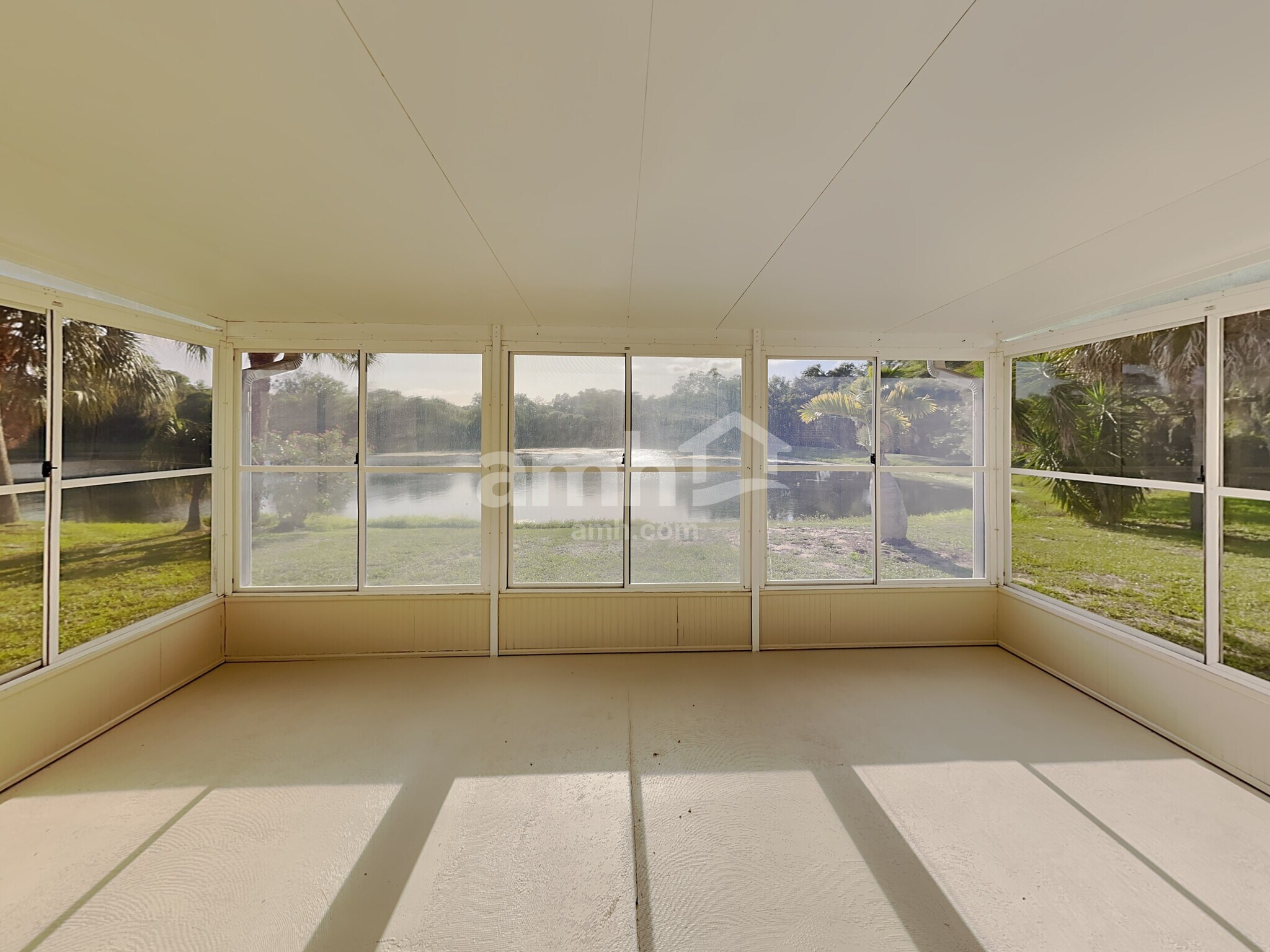 Building Photo - 9605 27th Ave E