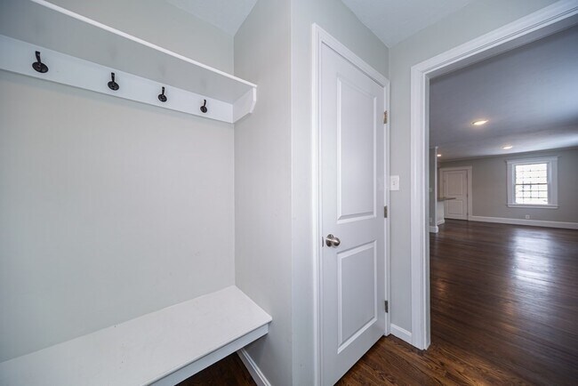 Building Photo - 15 Essex St