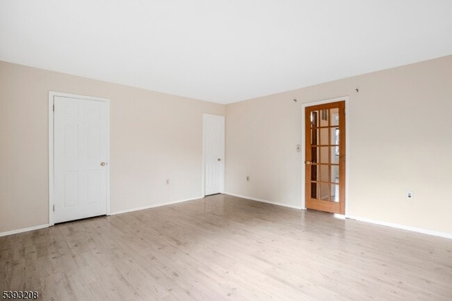 Building Photo - 180 Wildflower Ln