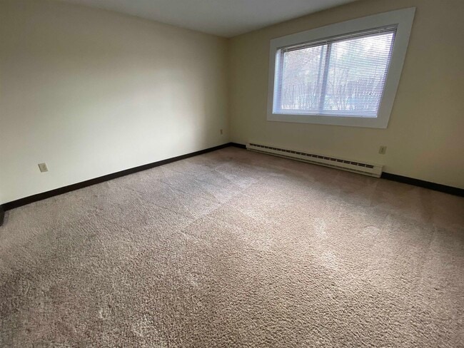 Building Photo - 29 Capron Rd