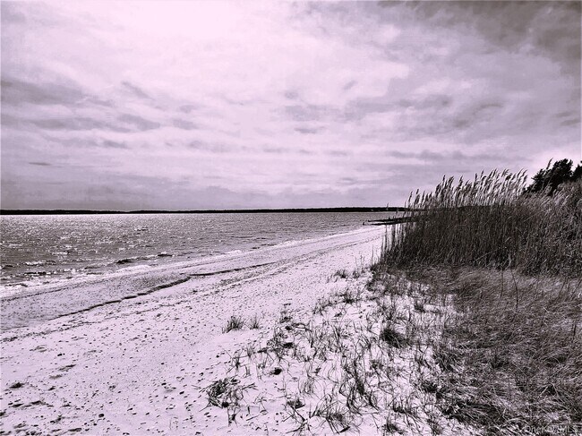 Building Photo - 1000 Rambler Rd