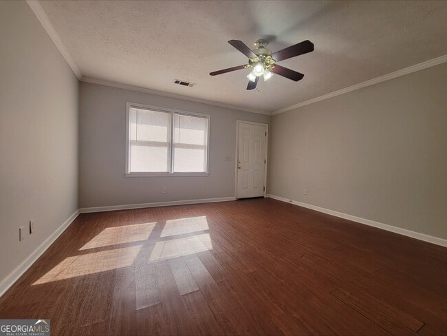 Building Photo - 12 Candlewood Terrace NE