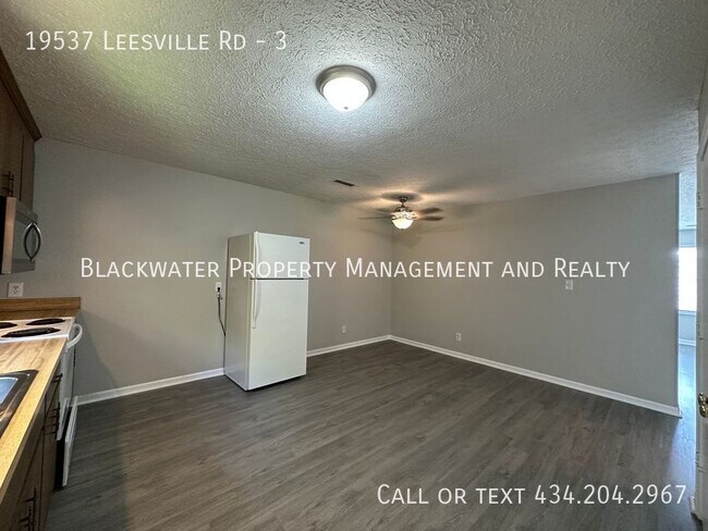 Building Photo - 19537 Leesville Rd