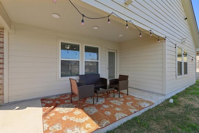 Building Photo - 108 Bright Star Ln