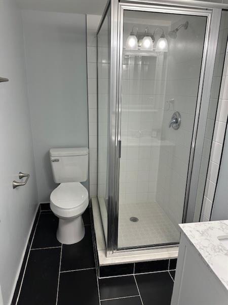 Building Photo - 2700 Coral Springs Dr