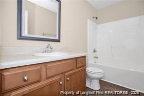Building Photo - 5239 Wallbrook Dr