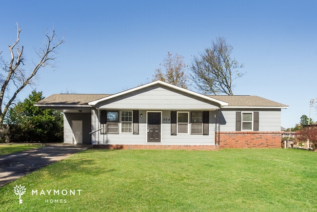 Building Photo - 304 Beard St SW