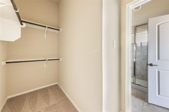 Building Photo - 205 Spiny Lizard Ln
