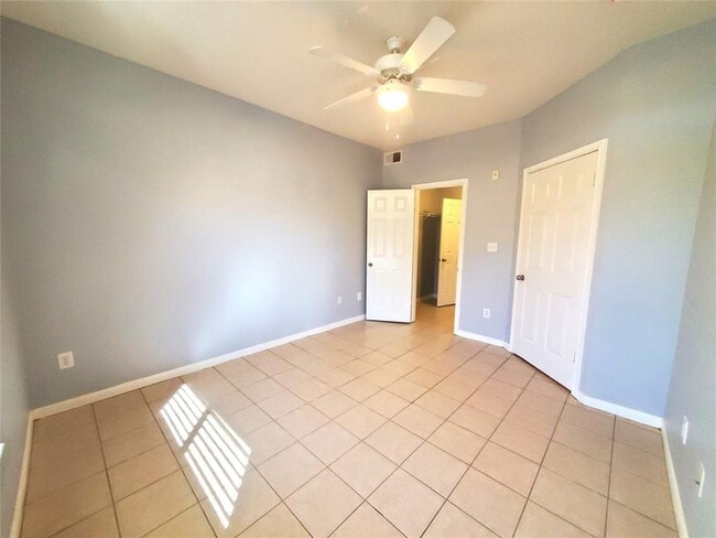 Building Photo - 2209 Hancock Dr