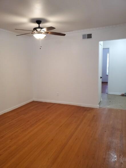 Building Photo - 11031 Genetta Dr