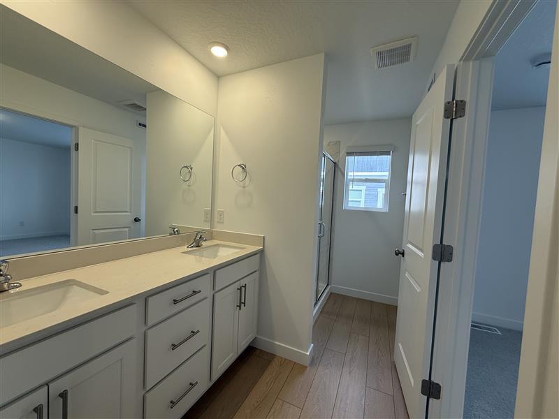 Building Photo - 1514 W Bright Eyes Ln