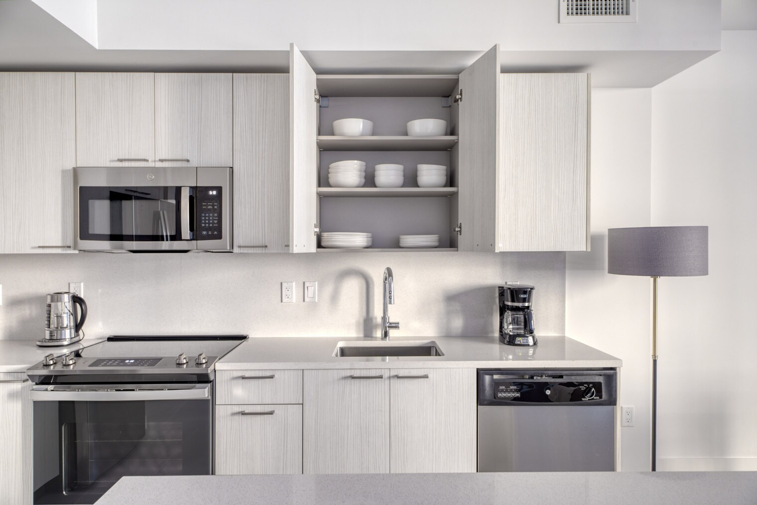 Building Photo - 21 NE 22nd St