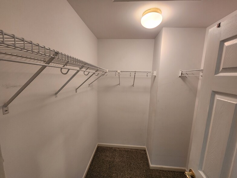 Building Photo - 513 Northstar Dr