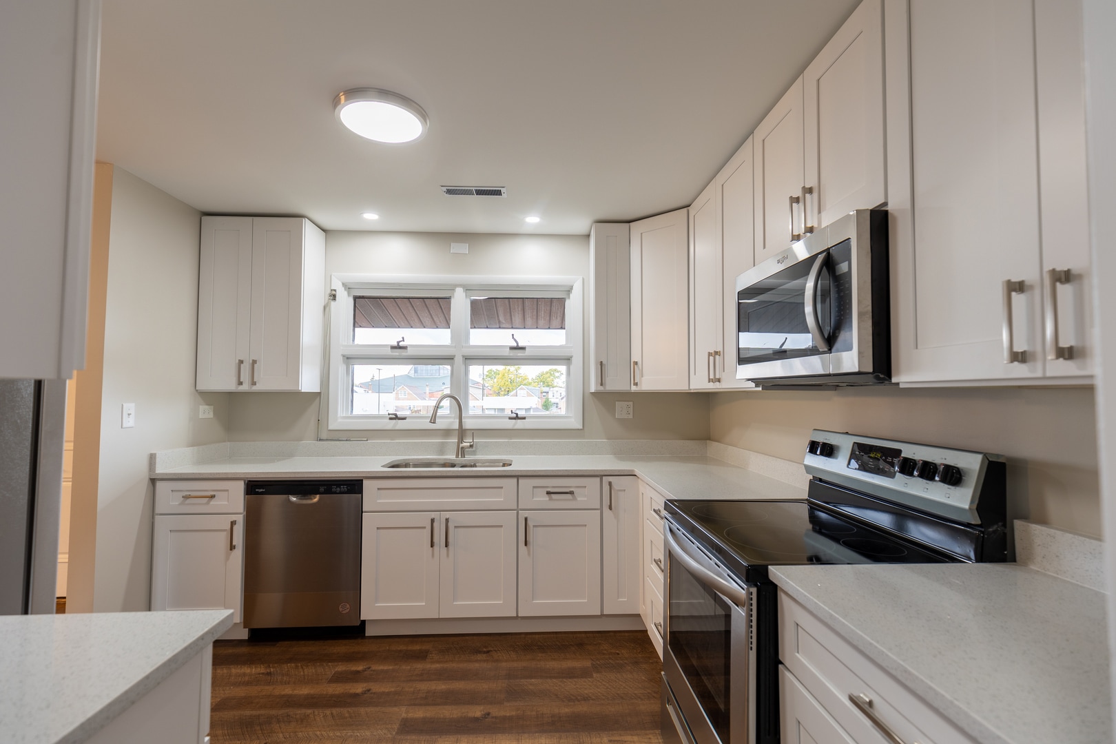 Building Photo - 5643 S Harlem Ave