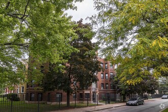 Building Photo - 434-440 E 81st St